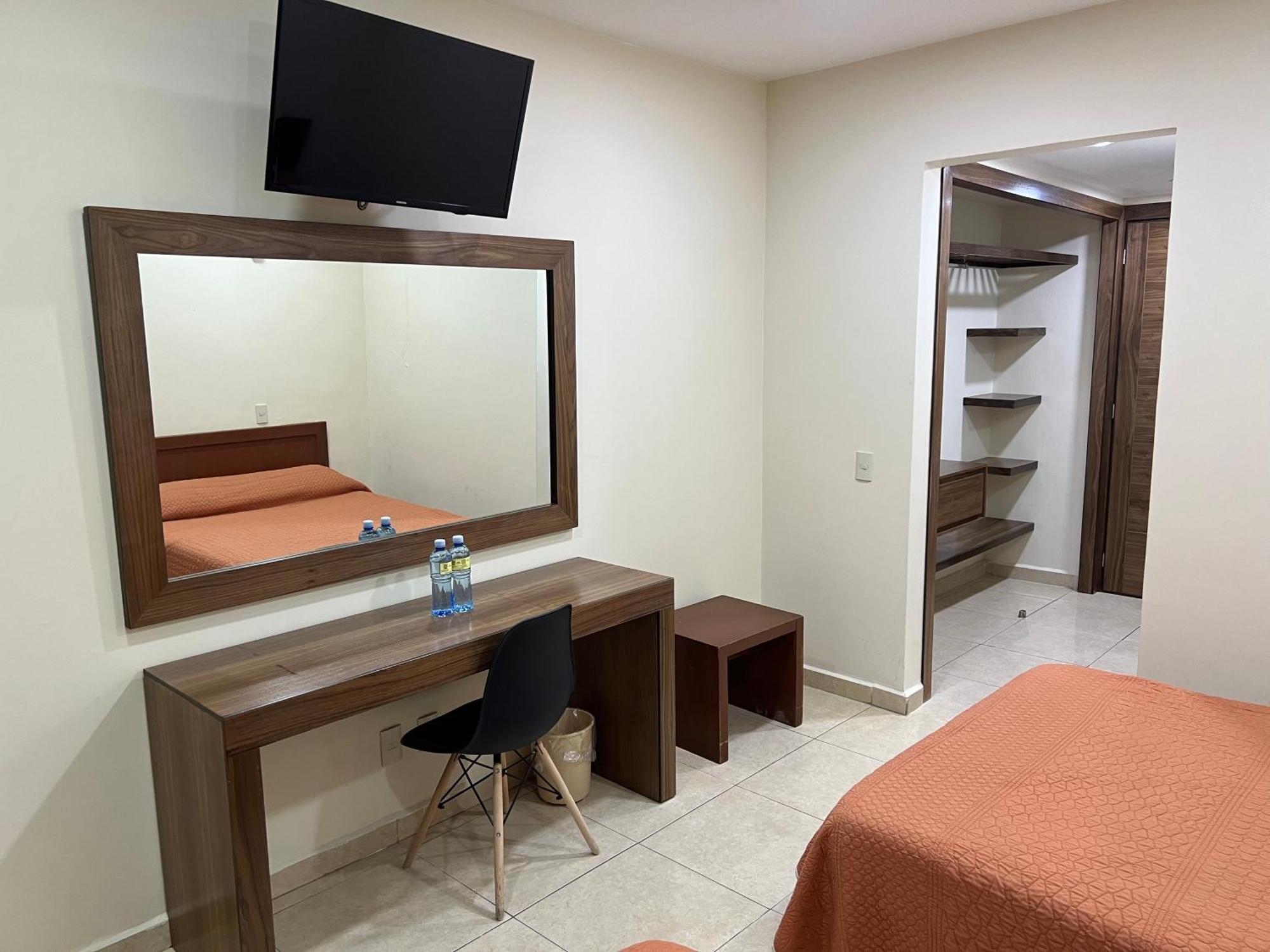 Hotel Fiesta Altena 테파티틀란 데 모렐로스 외부 사진