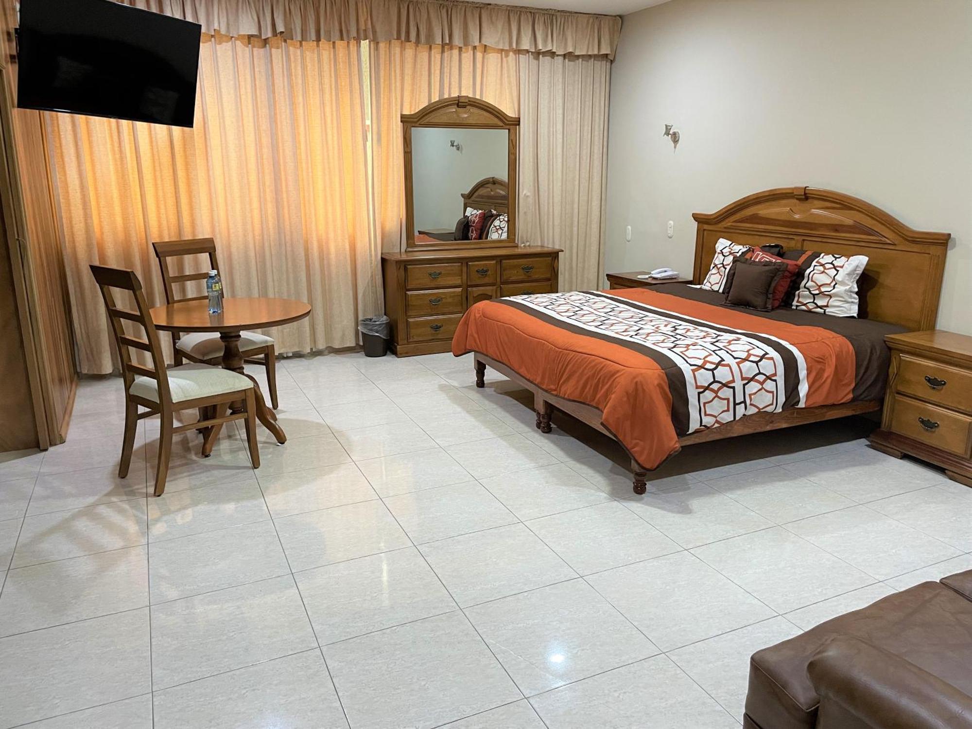 Hotel Fiesta Altena 테파티틀란 데 모렐로스 외부 사진