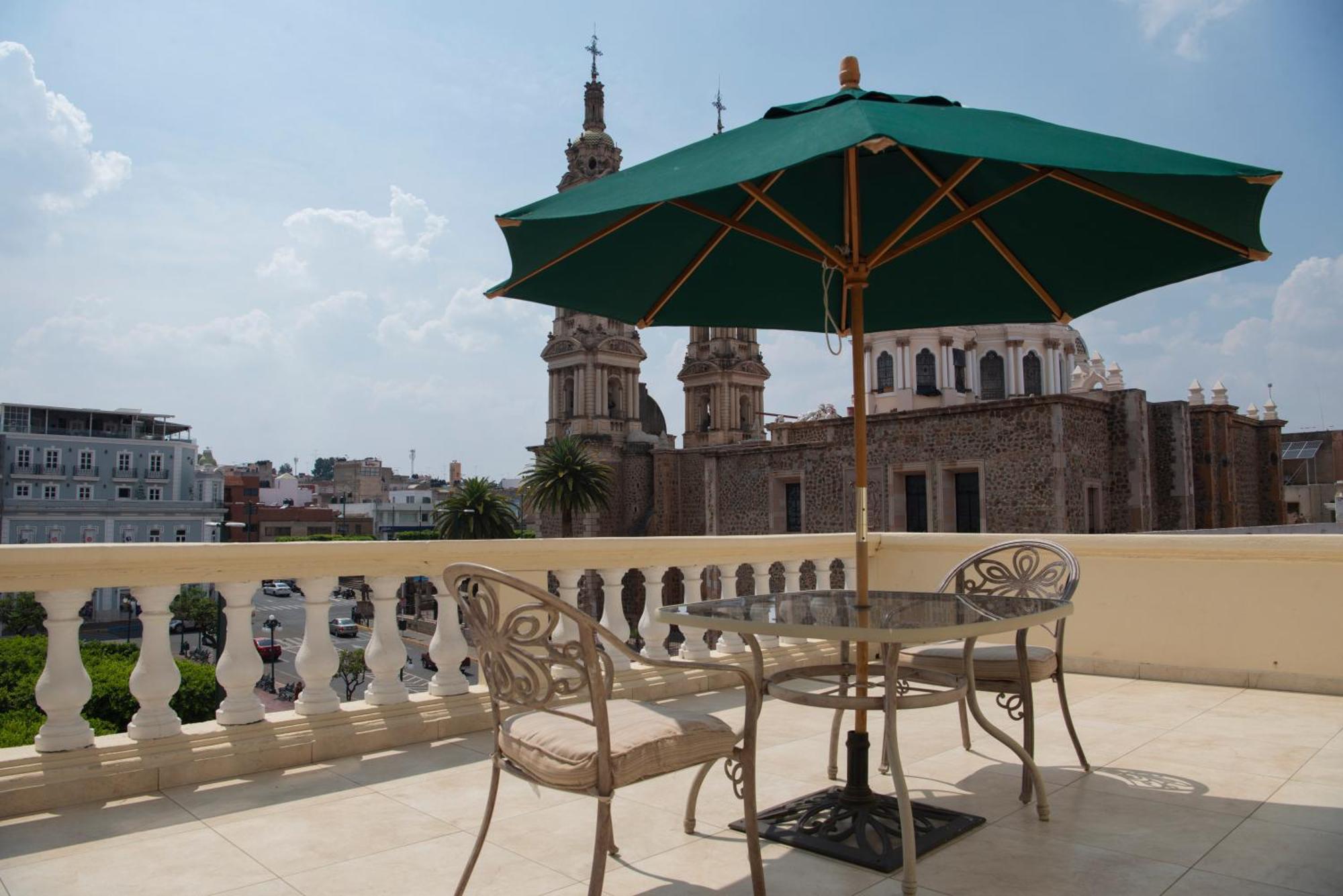 Hotel Fiesta Altena 테파티틀란 데 모렐로스 외부 사진